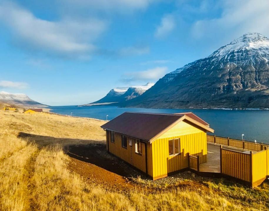 Langahlid Cottages & Hot Tubs Seyðisfjörður Bagian luar foto