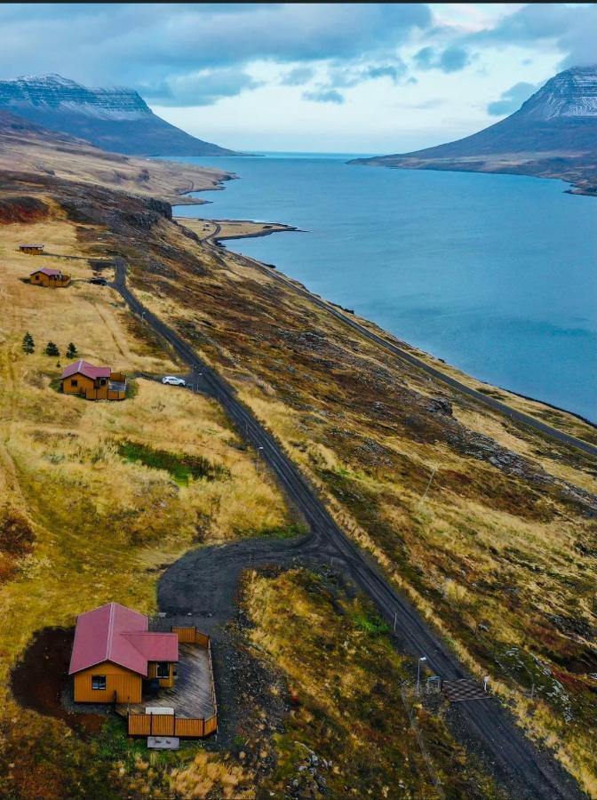 Langahlid Cottages & Hot Tubs Seyðisfjörður Bagian luar foto